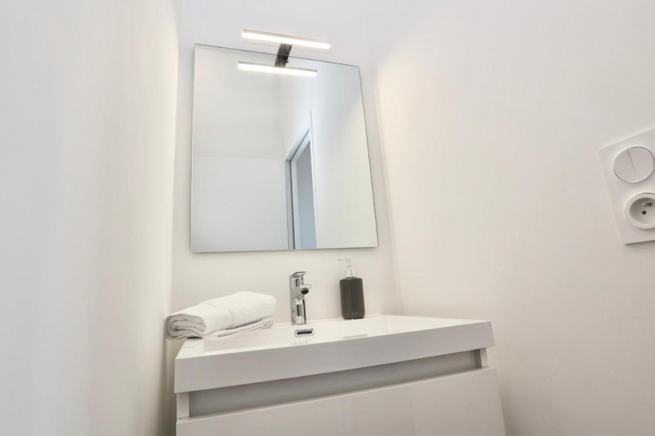 Napoleon Gare 6 T2 1Er Etage Bylocly Appartement Pontivy Buitenkant foto